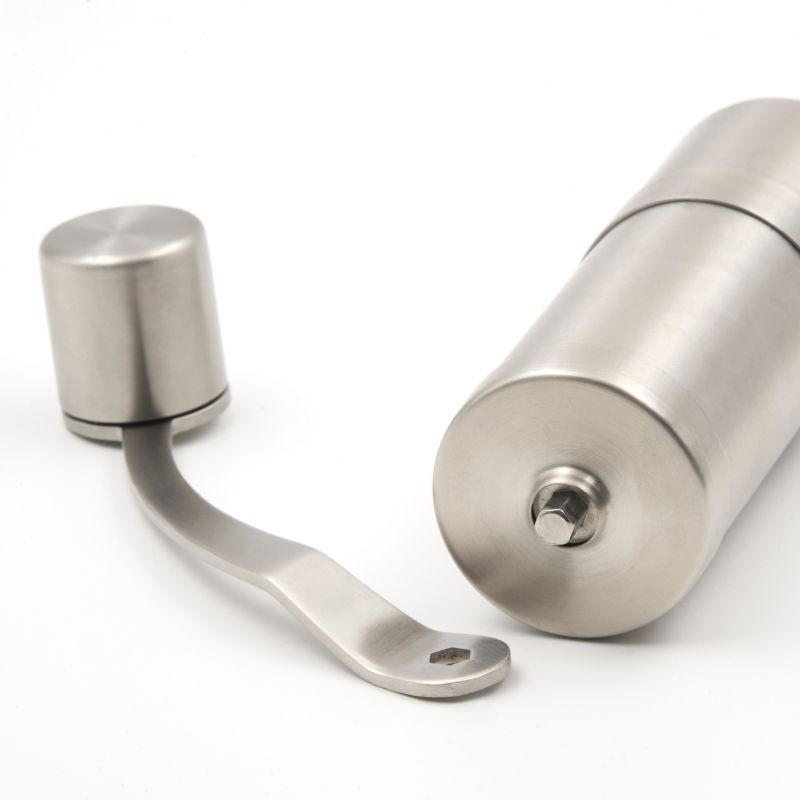 Handkvörn með AeroPress tengimöguleika